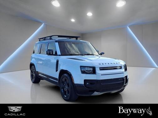 2022 Land Rover Defender 110 X-Dynamic SE