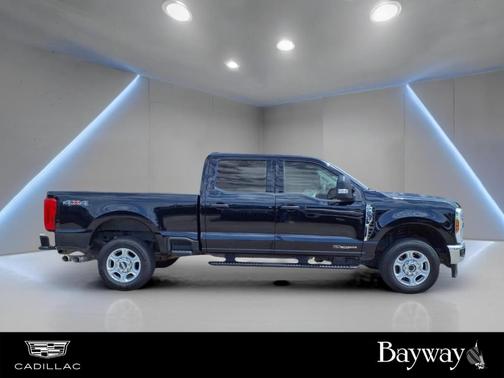 Black Metallic 2025 Ford F-250 XLT