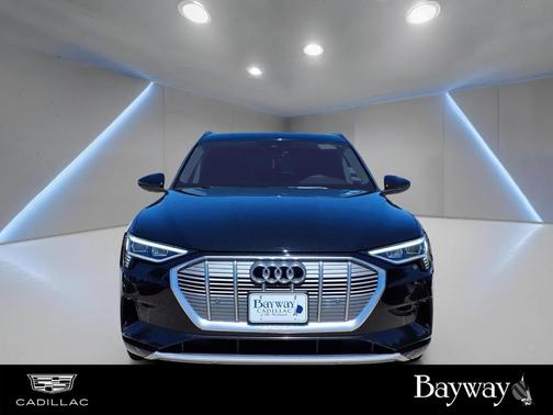 2021 Audi e-tron Premium