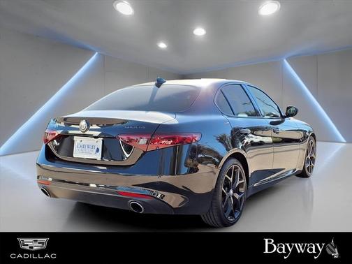 2021 Alfa Romeo Giulia Ti