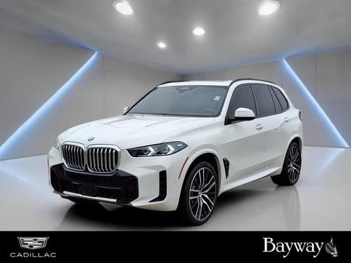 Alpine White 2025 BMW X5 sDrive40i