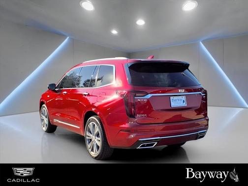 2025 Cadillac XT6 Premium Luxury FWD