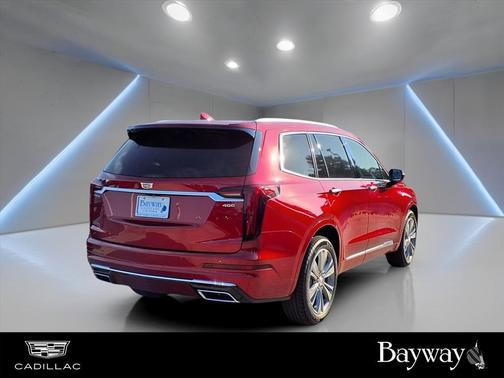 2025 Cadillac XT6 Premium Luxury FWD