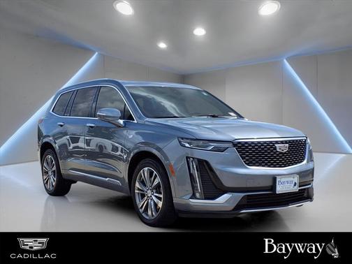 2022 Cadillac XT6 Premium Luxury AWD