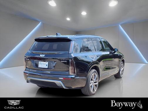 2026 Cadillac VISTIQ Sport