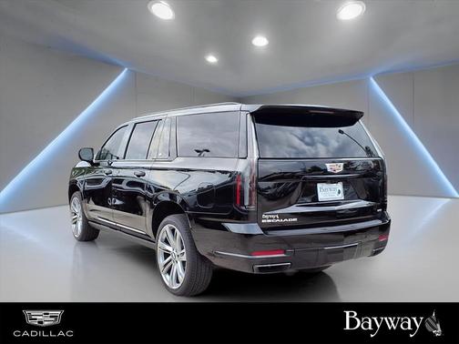 2026 Cadillac Escalade ESV Platinum Sport