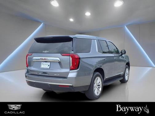 Satin Steel Metallic 2022 GMC Yukon SLT