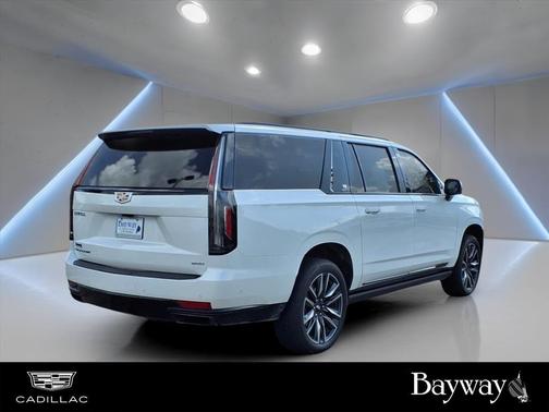 2024 Cadillac Escalade ESV Sport