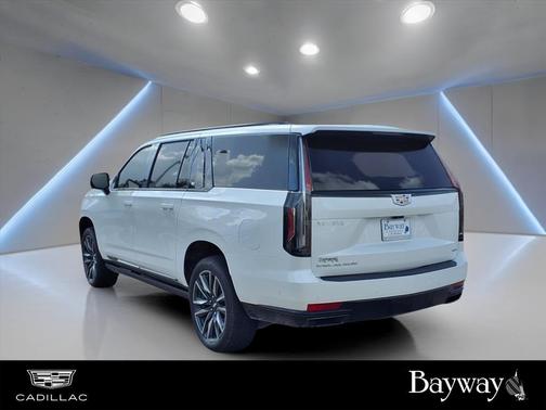 2024 Cadillac Escalade ESV Sport