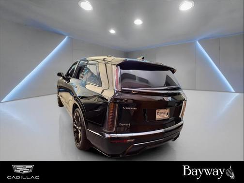 2026 Cadillac VISTIQ Platinum