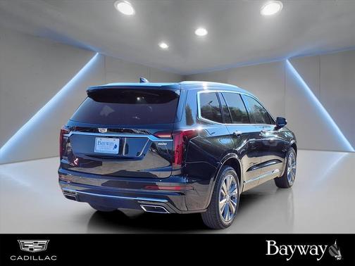 2025 Cadillac XT6 Premium Luxury FWD