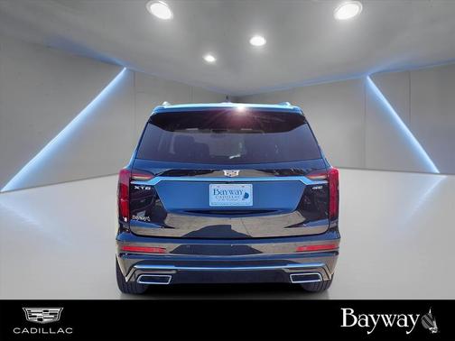 2025 Cadillac XT6 Premium Luxury FWD