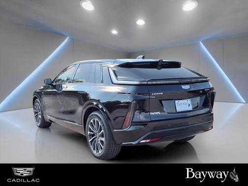 2025 Cadillac LYRIQ Sport