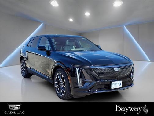 2025 Cadillac LYRIQ Sport