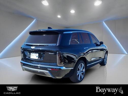 2026 Cadillac VISTIQ Luxury