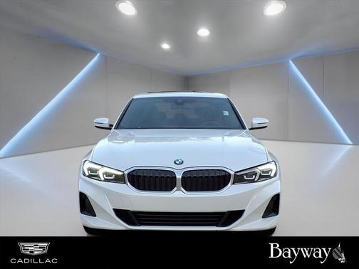2023 BMW 330 i