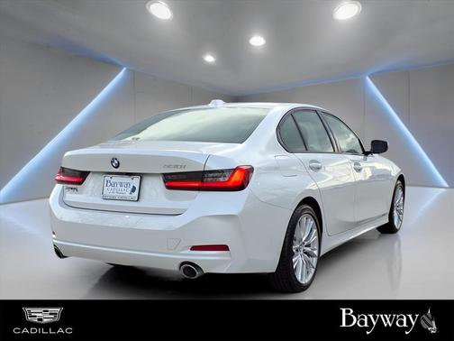 2023 BMW 330 i