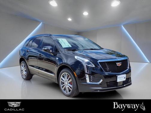 2025 Cadillac XT5 Sport