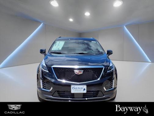2025 Cadillac XT5 Sport