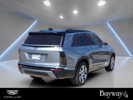 2026 Cadillac VISTIQ Luxury