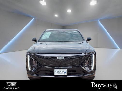 2025 Cadillac LYRIQ Sport
