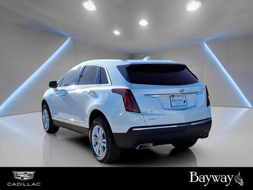 2026 Cadillac XT5 Luxury