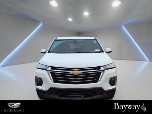 Summit White 2023 Chevrolet Traverse LT Cloth