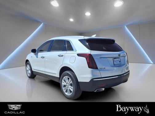 2025 Cadillac XT5 Luxury