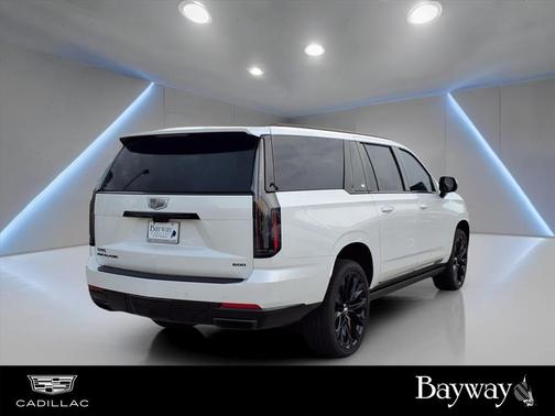 2025 Cadillac Escalade ESV Sport Platinum