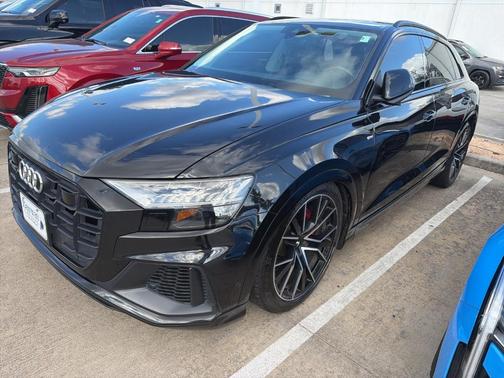 2020 Audi Q8 55 Prestige