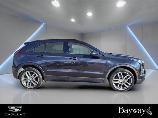 2022 Cadillac XT4 Sport