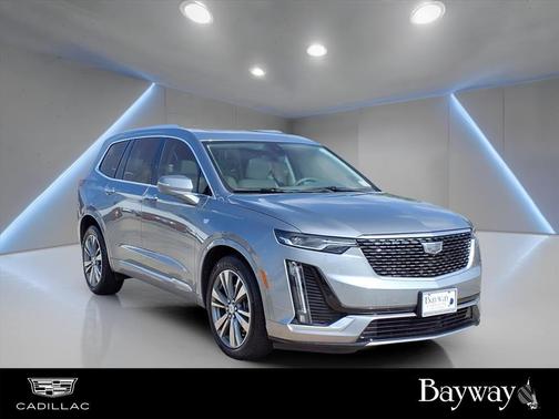 2023 Cadillac XT6 Premium Luxury FWD