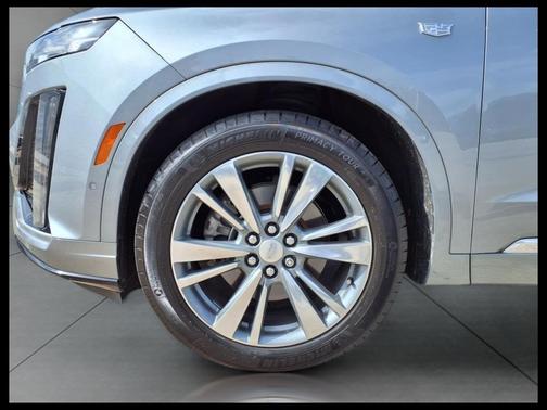 2023 Cadillac XT6 Premium Luxury FWD