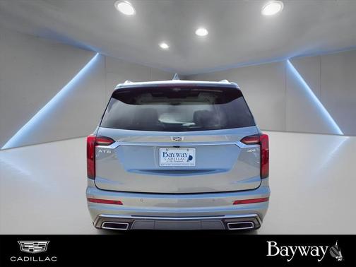 2023 Cadillac XT6 Premium Luxury FWD