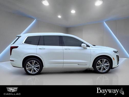 2024 Cadillac XT6 Premium Luxury FWD