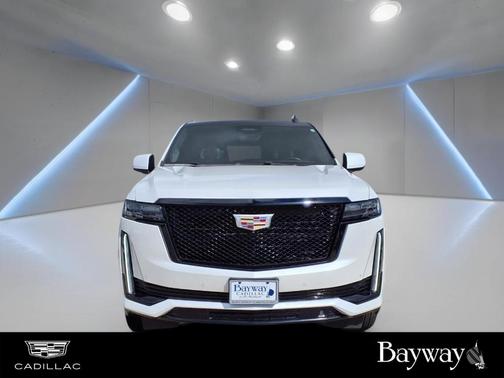 Crystal White Tri-Coat 2022 Cadillac Escalade Sport Platinum