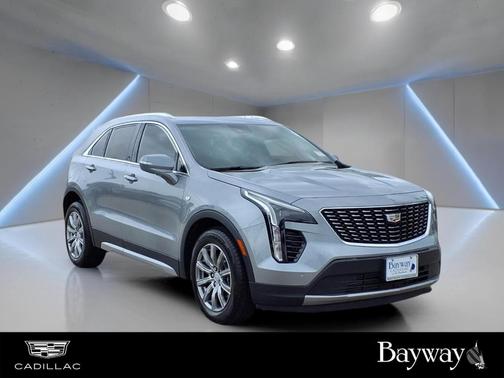 Silver Metallic 2023 Cadillac XT4 Premium Luxury