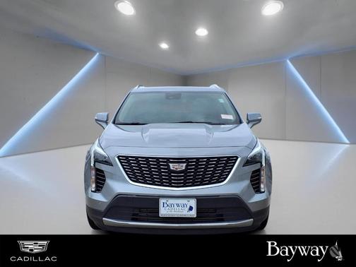 Silver Metallic 2023 Cadillac XT4 Premium Luxury