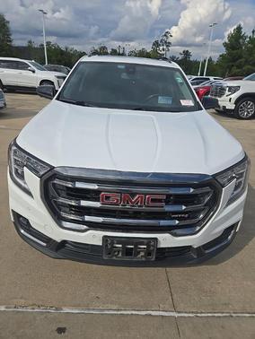 2022 GMC Terrain AT4