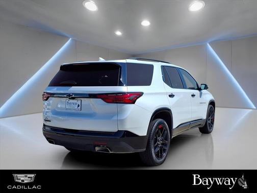 2024 Chevrolet Traverse Limited Premier