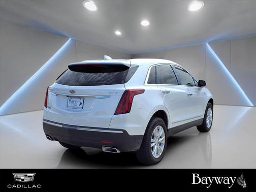 2025 Cadillac XT5 Luxury