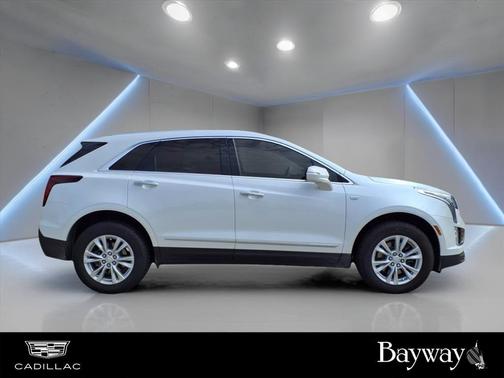 2025 Cadillac XT5 Luxury