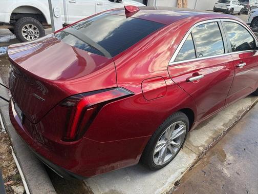 2023 Cadillac CT4 Luxury