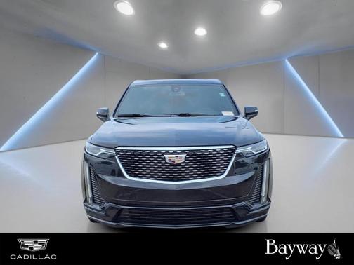 Stellar Black Metallic 2022 Cadillac XT6 Luxury AWD