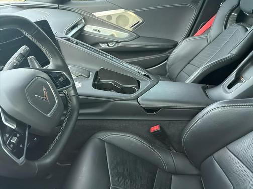 2023 Chevrolet Corvette Stingray w/2LT