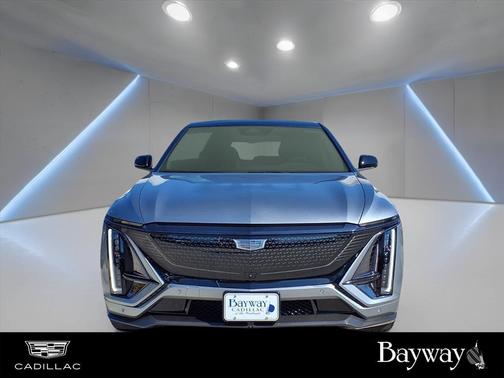 2026 Cadillac LYRIQ V Premium