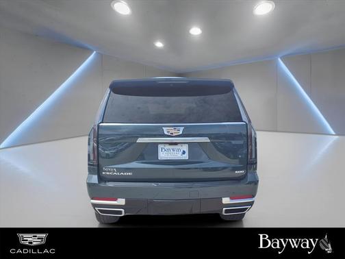 2025 Cadillac Escalade ESV Premium Luxury