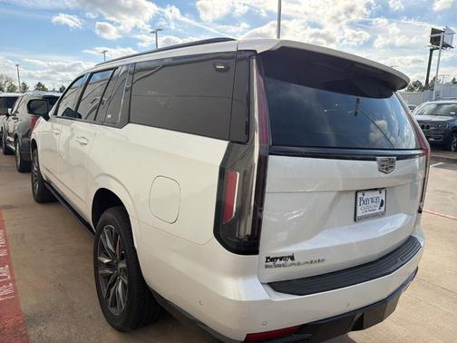 2021 Cadillac Escalade ESV Sport