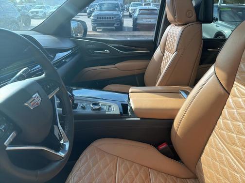 2021 Cadillac Escalade ESV Sport