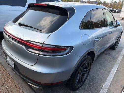 2019 Porsche Macan Base